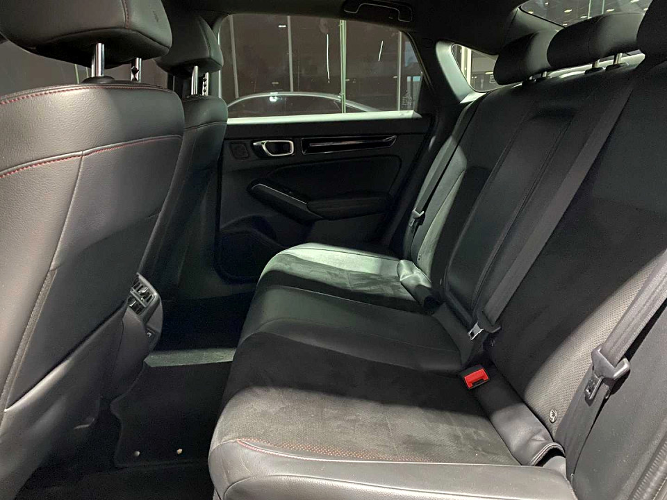 Photo 9 of 20