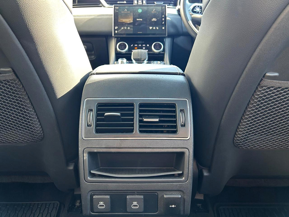 Photo 9 of 20