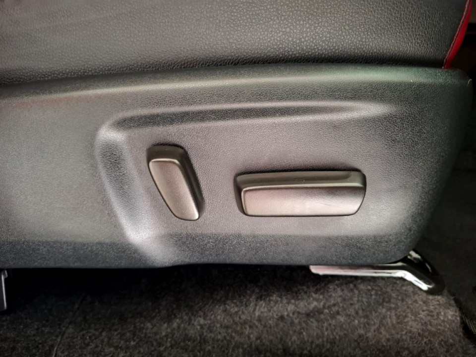 Photo 17 of 23