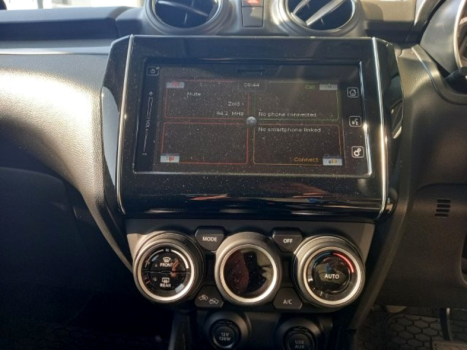 Photo 13 of 24