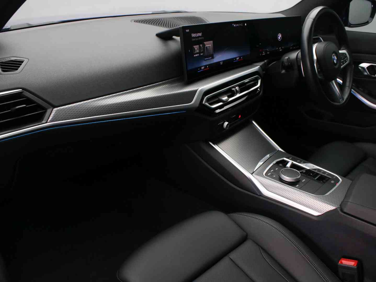 Photo 12 of 17