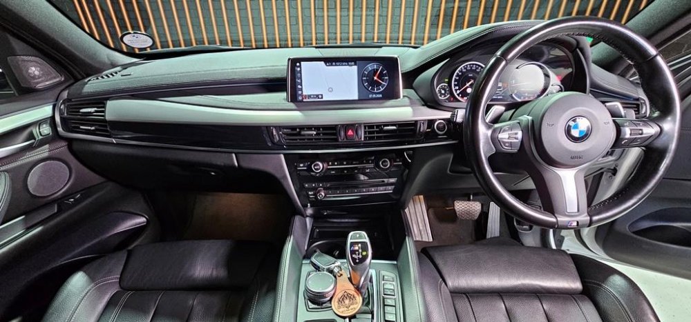 Photo 23 of 30