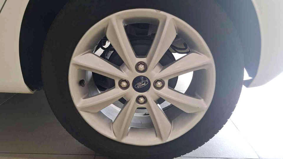 Photo 18 of 20