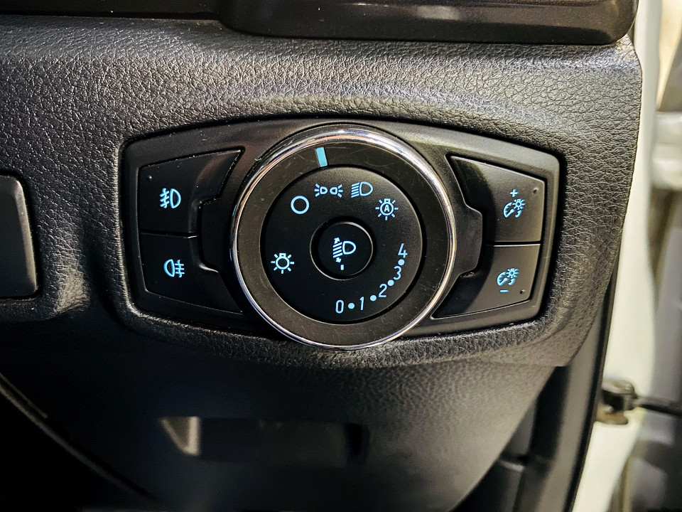 Photo 27 of 28
