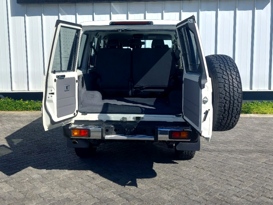 Photo 6 of 20