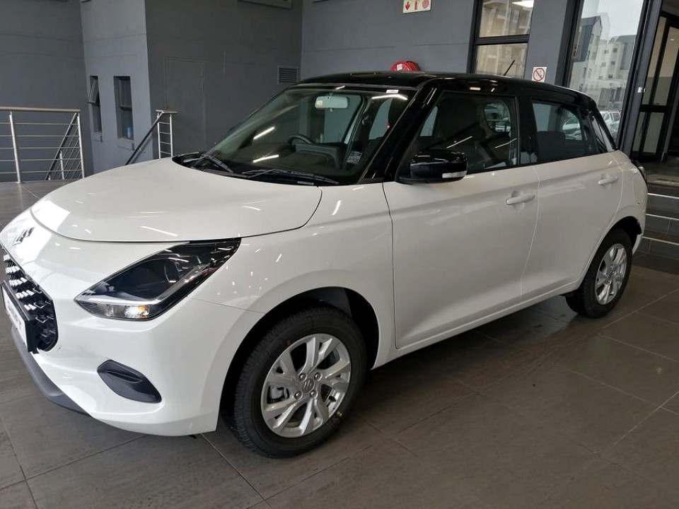 Photo 3 of 6
