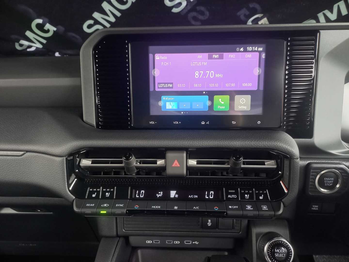 Photo 12 of 27