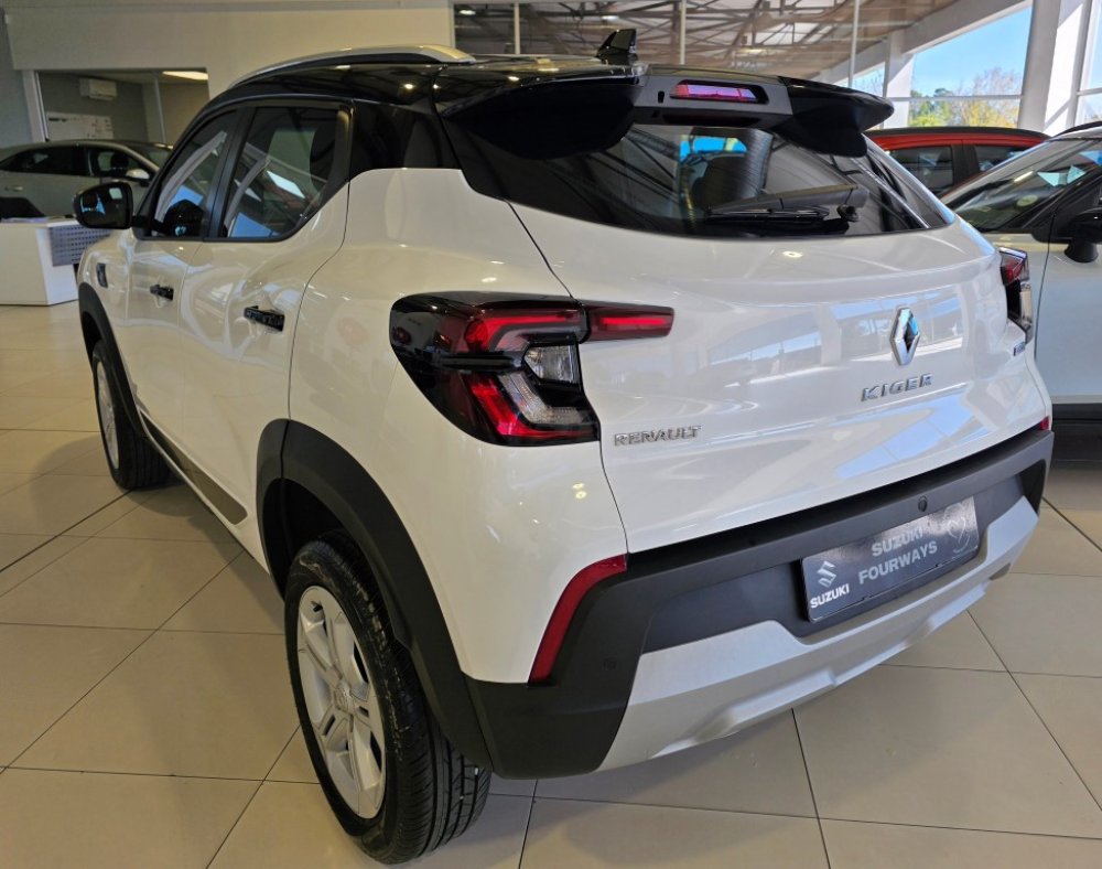 Photo 5 of 10