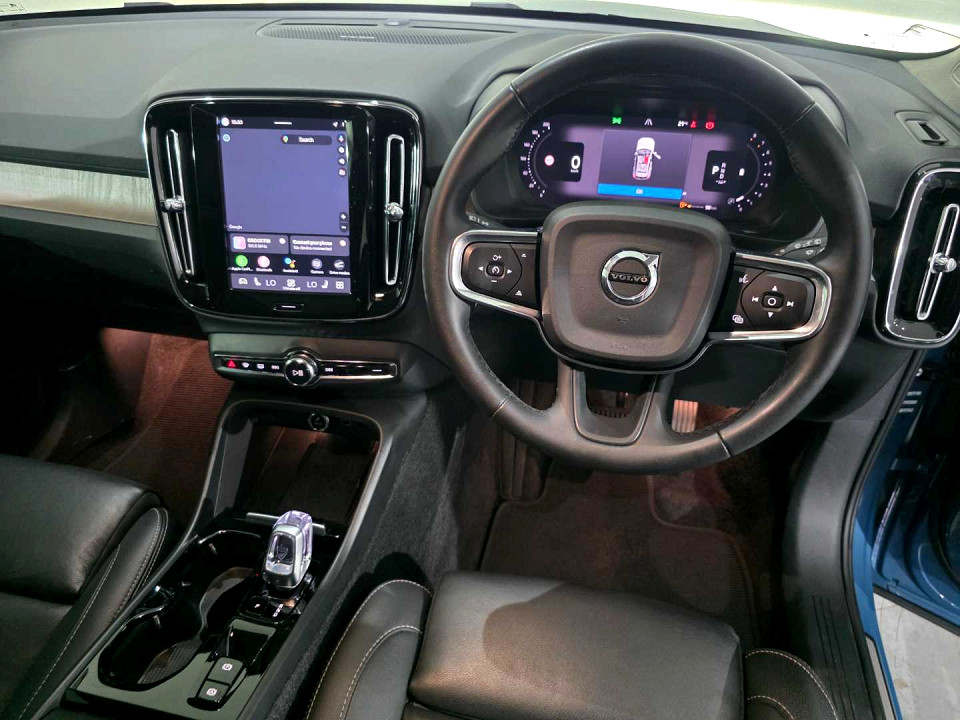 Photo 14 of 22