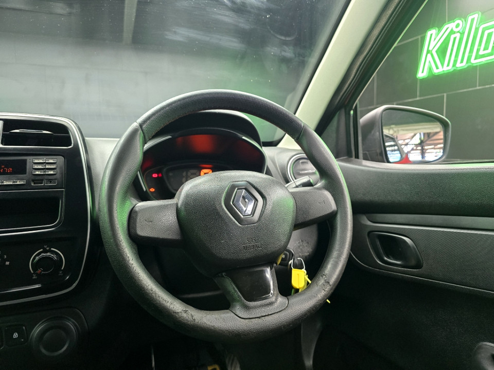 Photo 9 of 20