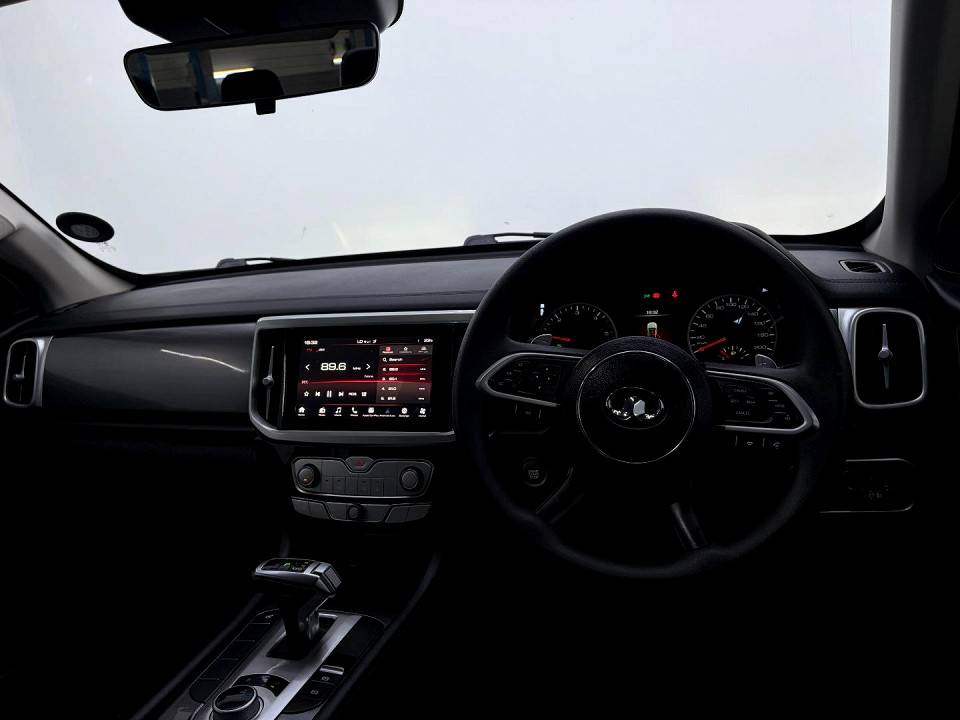 Photo 28 of 30