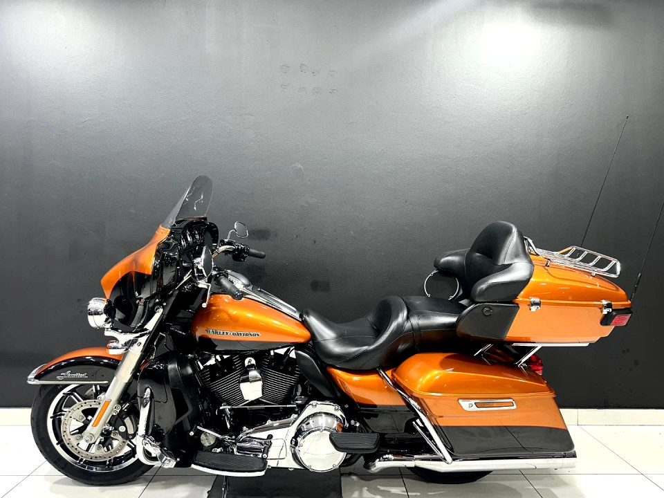 Photo 3 of 19