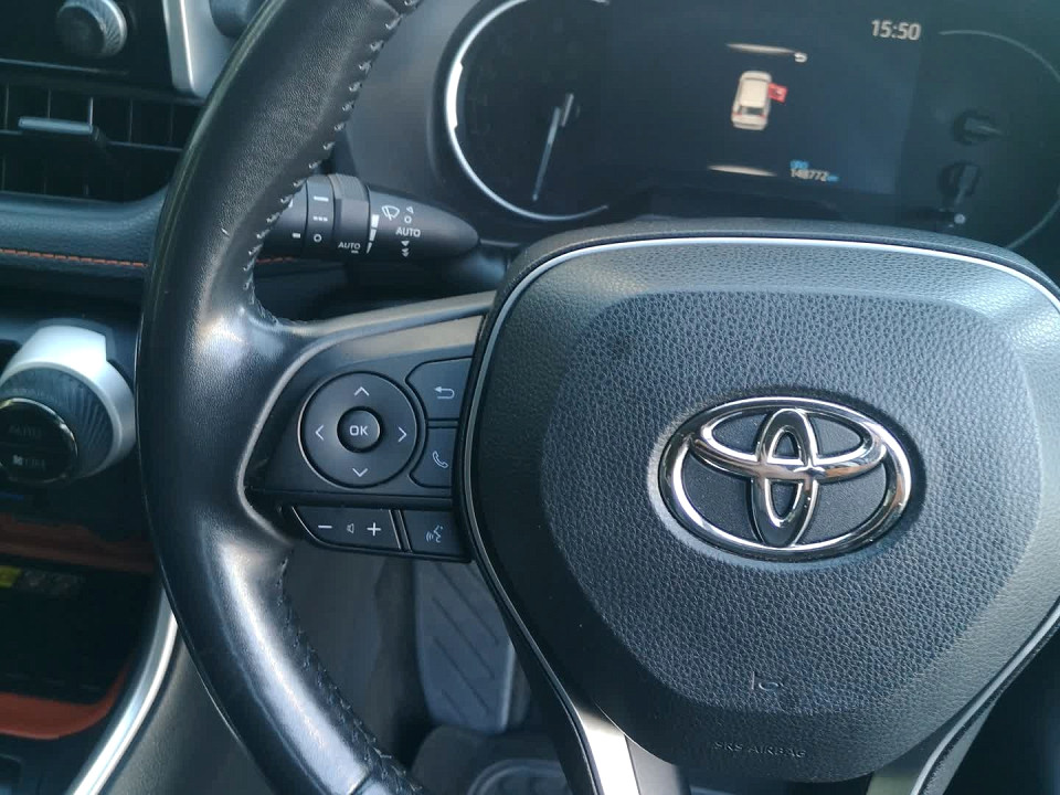 Photo 9 of 21