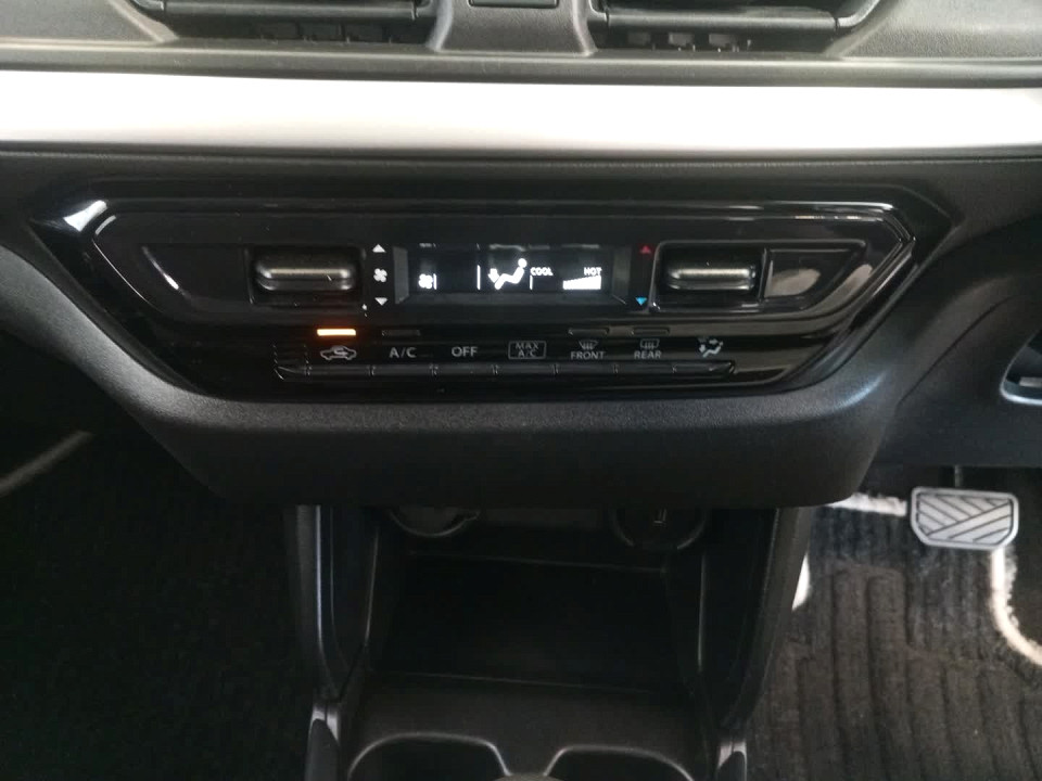 Photo 16 of 20