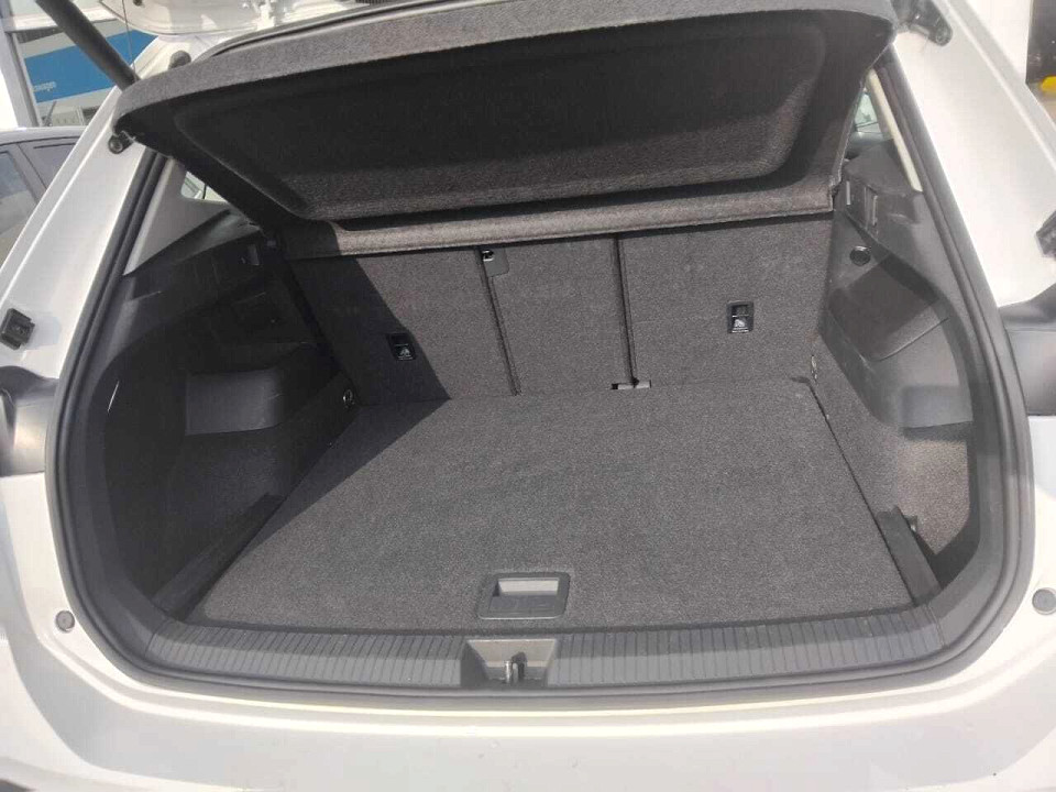 Photo 10 of 17