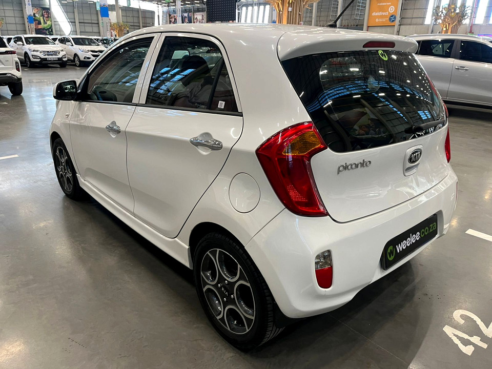 Photo 5 of 16