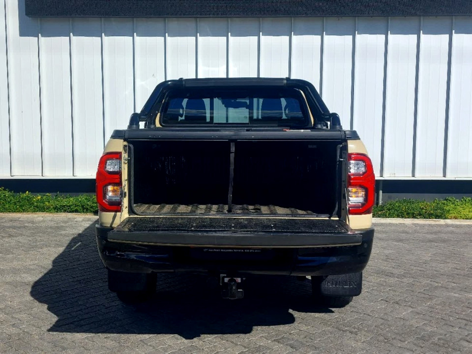 Photo 6 of 20