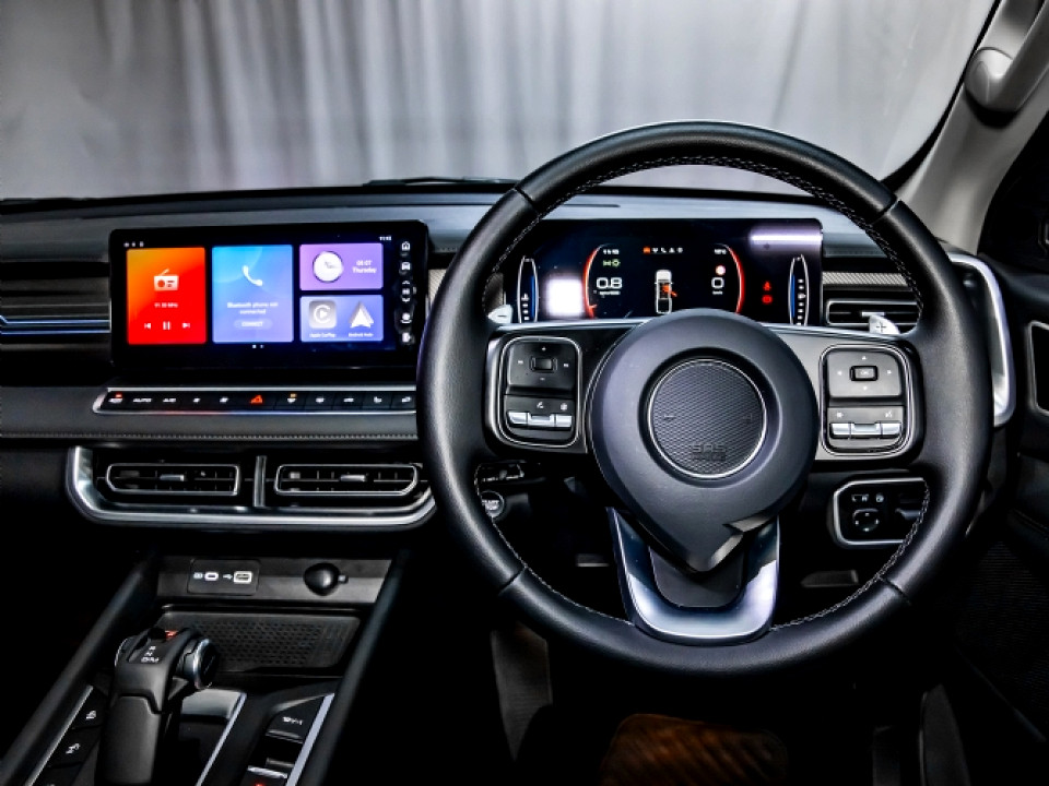 Photo 20 of 28