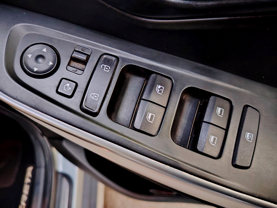 Photo 9 of 30