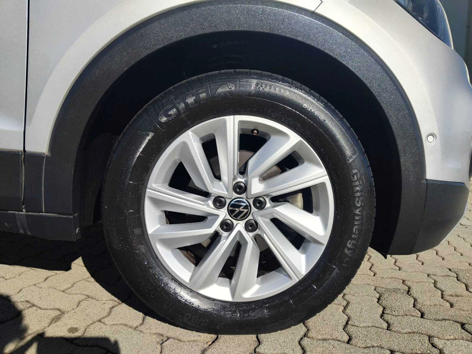 Photo 9 of 20