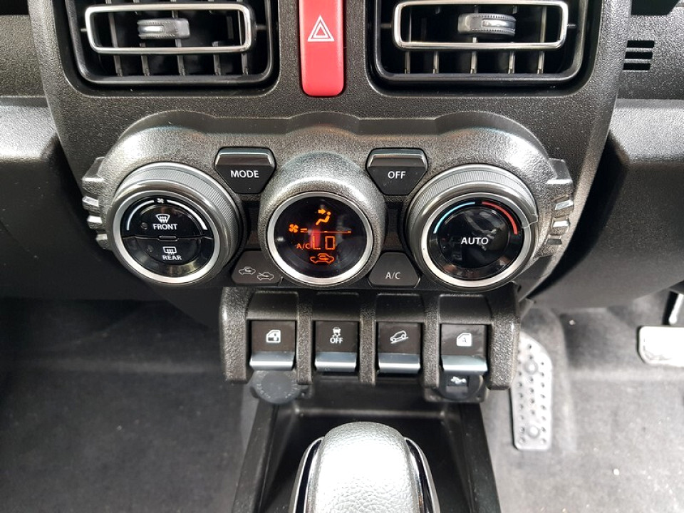 Photo 18 of 20
