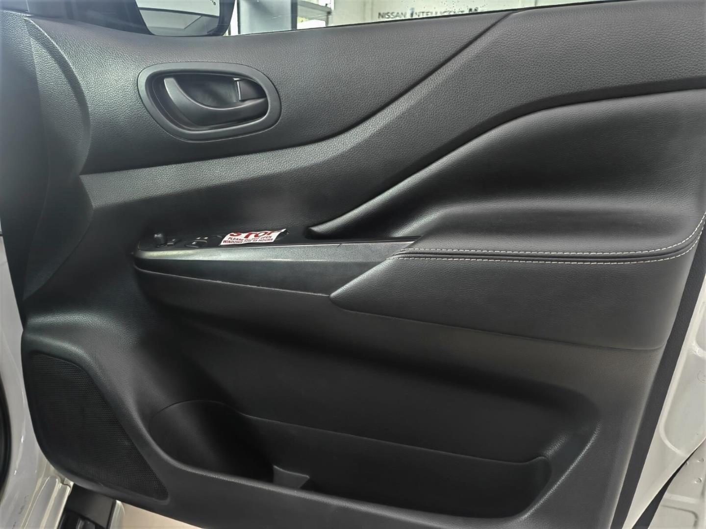 Photo 14 of 19
