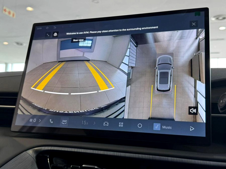 Photo 12 of 17