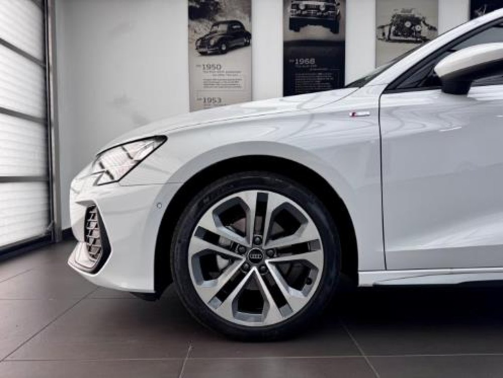 Photo 3 of 12