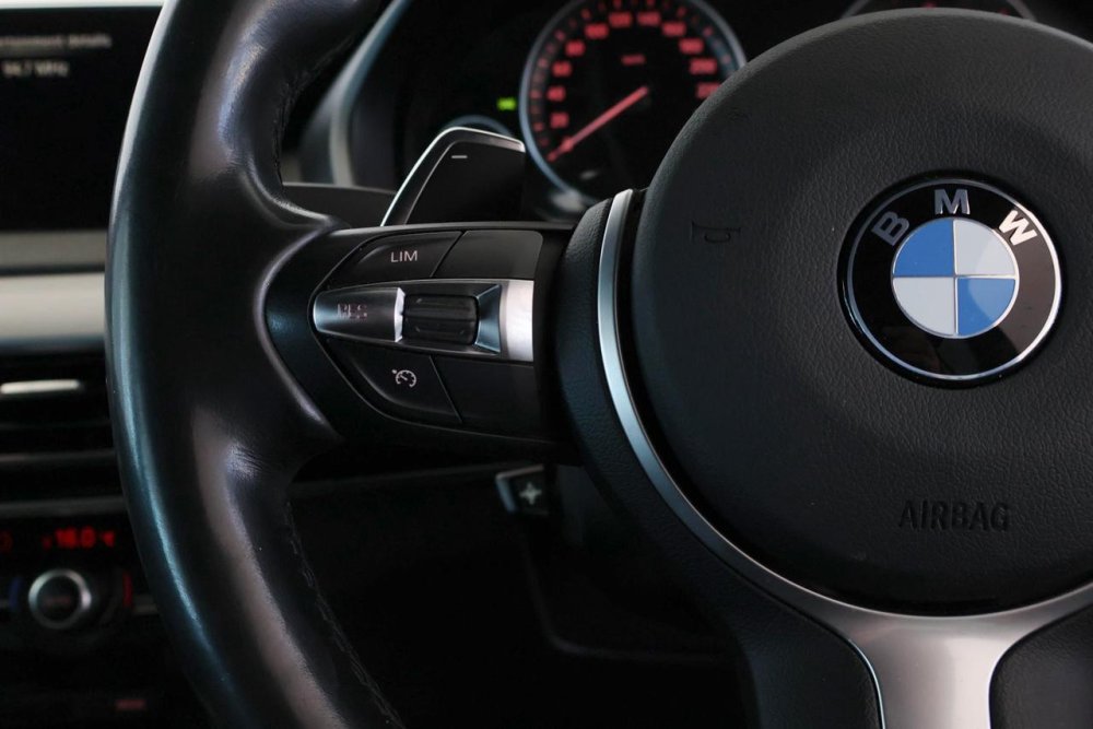 Photo 29 of 31