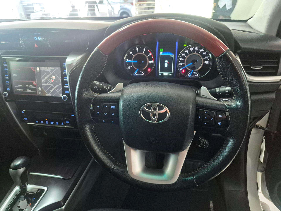 Photo 14 of 20