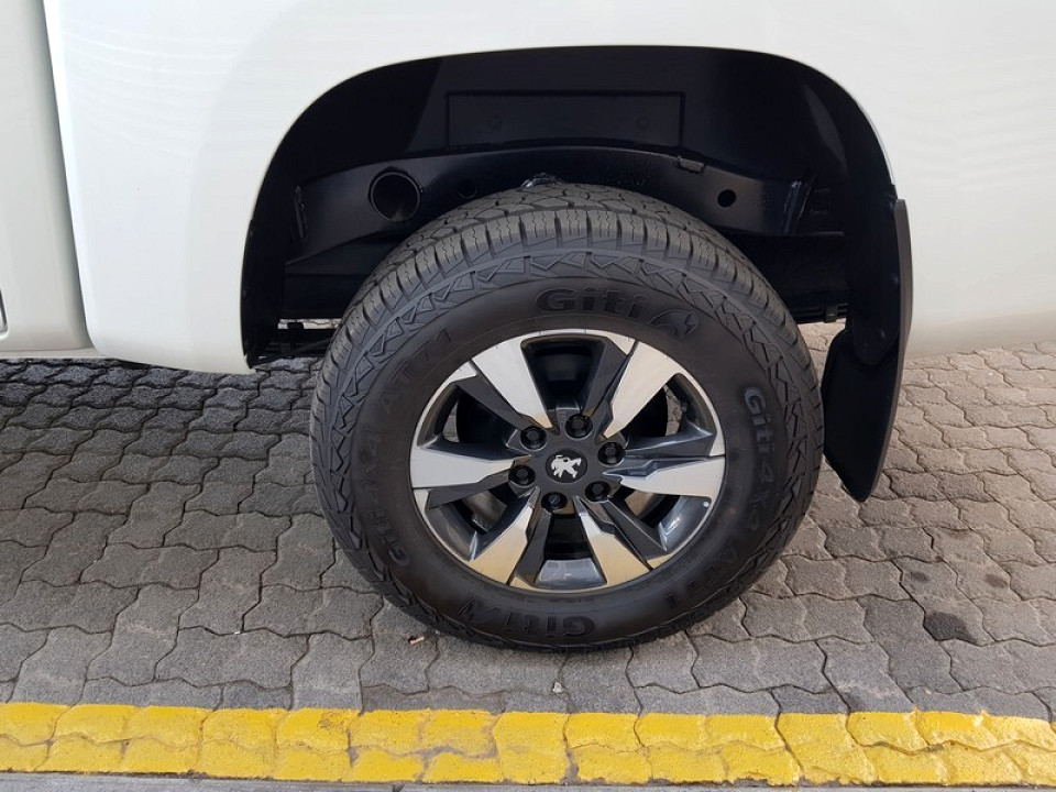 Photo 6 of 16