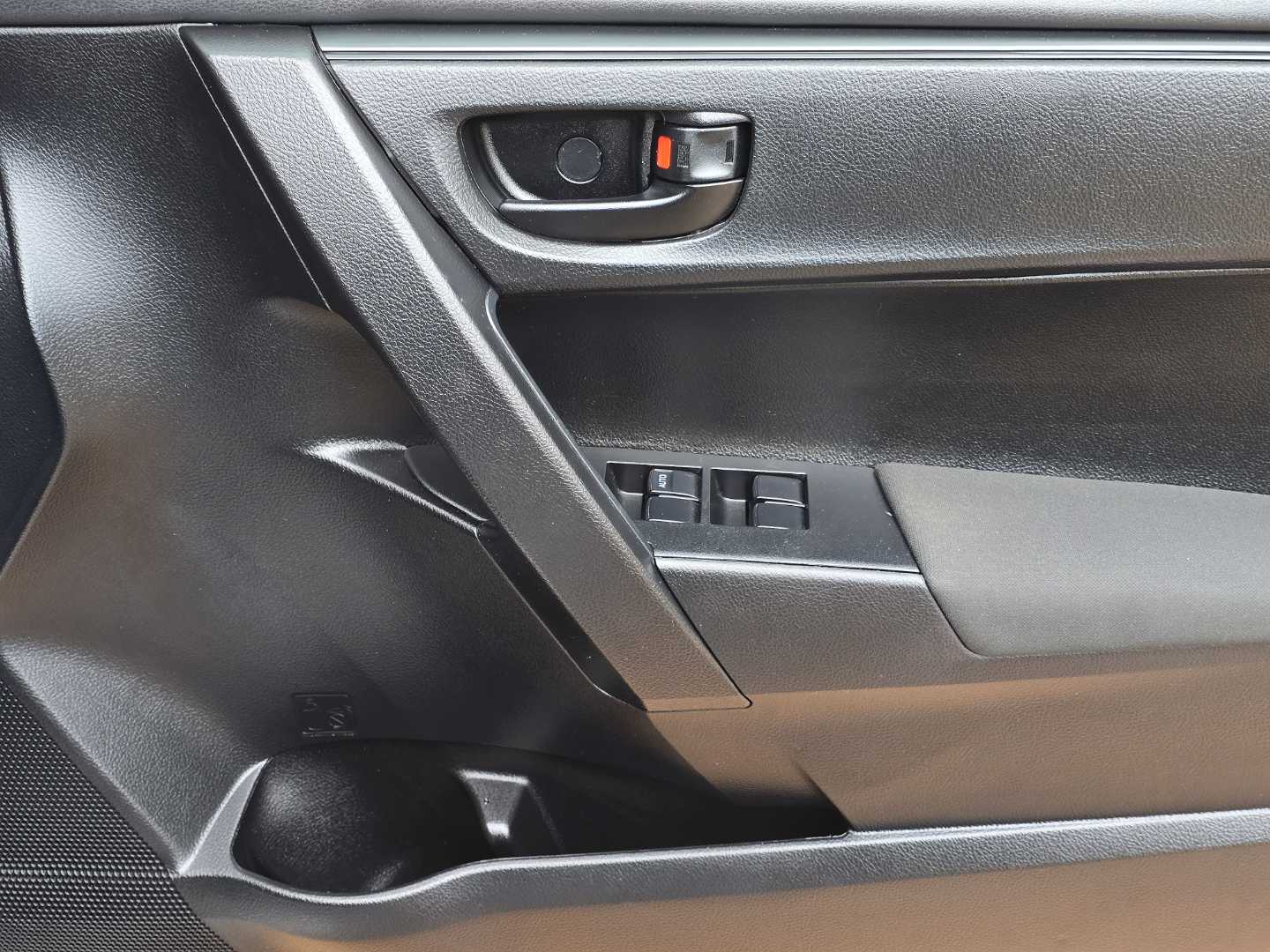 Photo 17 of 20