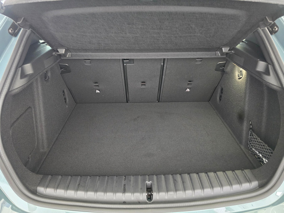 Photo 10 of 20