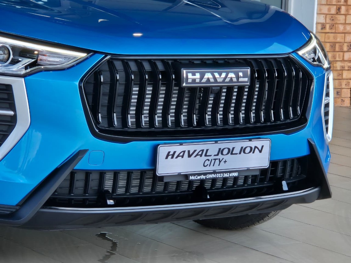 Photo 8 of 25