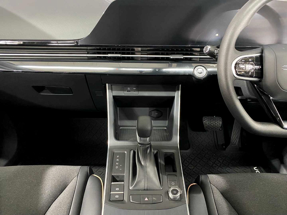 Photo 18 of 20