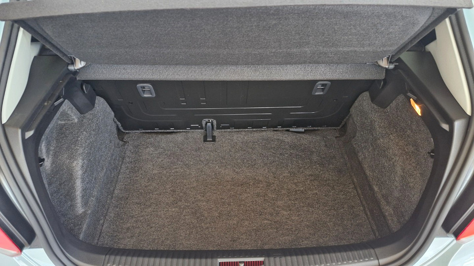 Photo 9 of 20