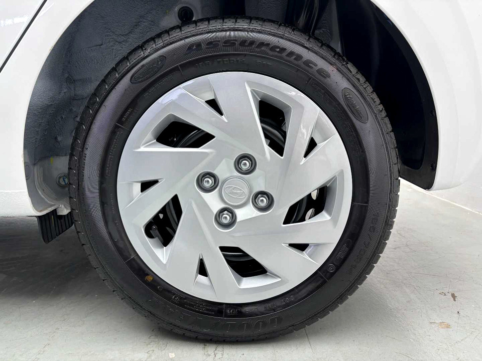 Photo 18 of 20