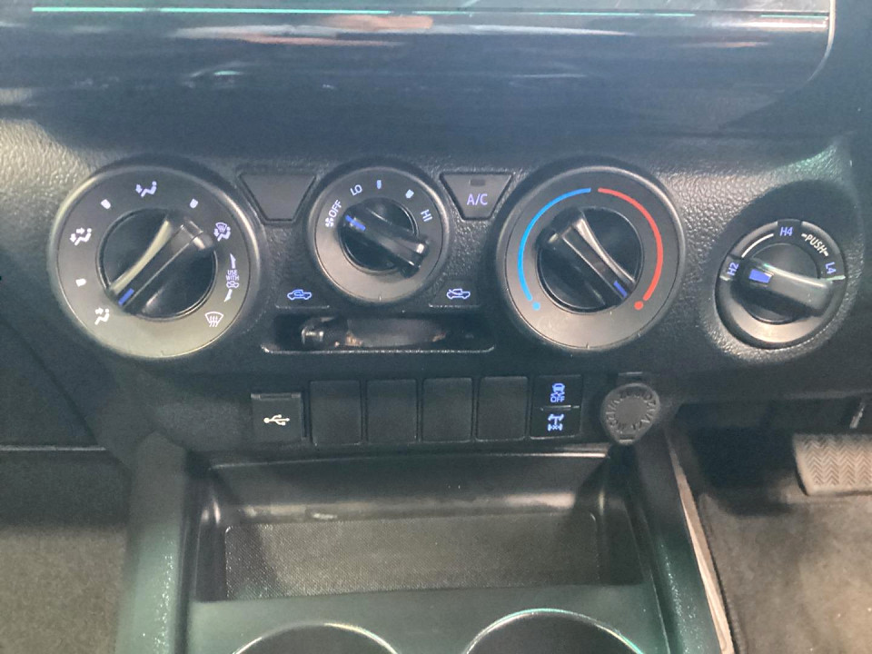 Photo 8 of 24