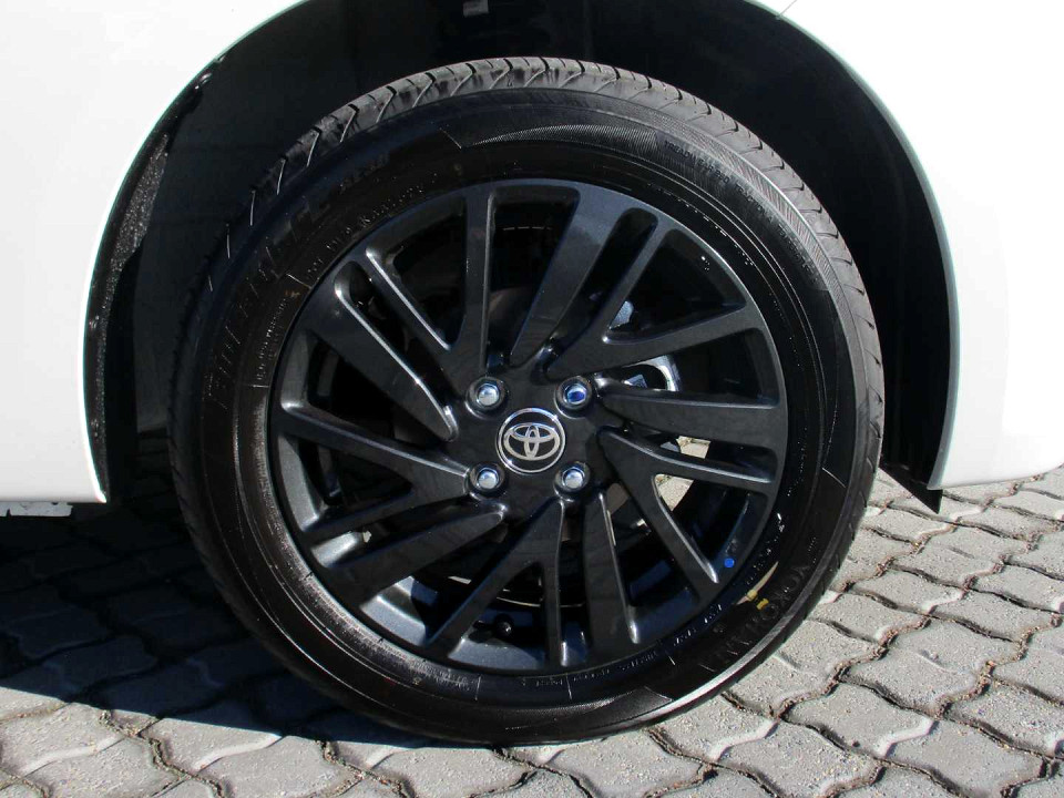Photo 4 of 15