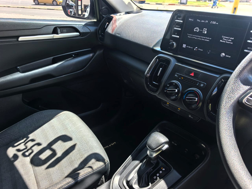 Photo 16 of 26