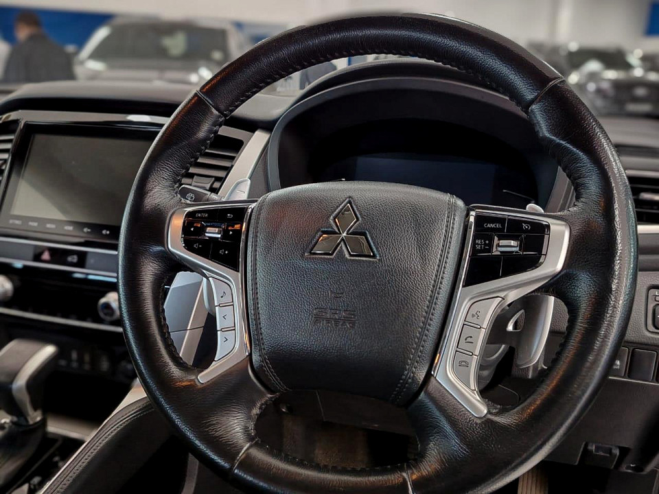 Photo 18 of 20