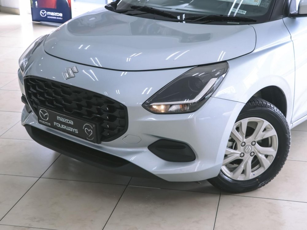 Photo 5 of 23