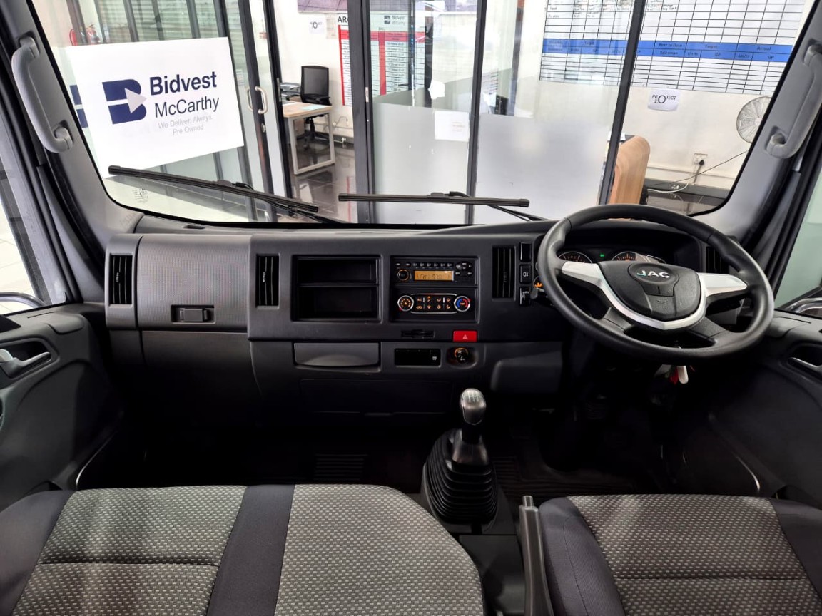 Photo 6 of 18