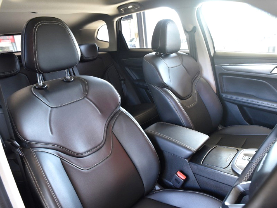 Photo 4 of 13