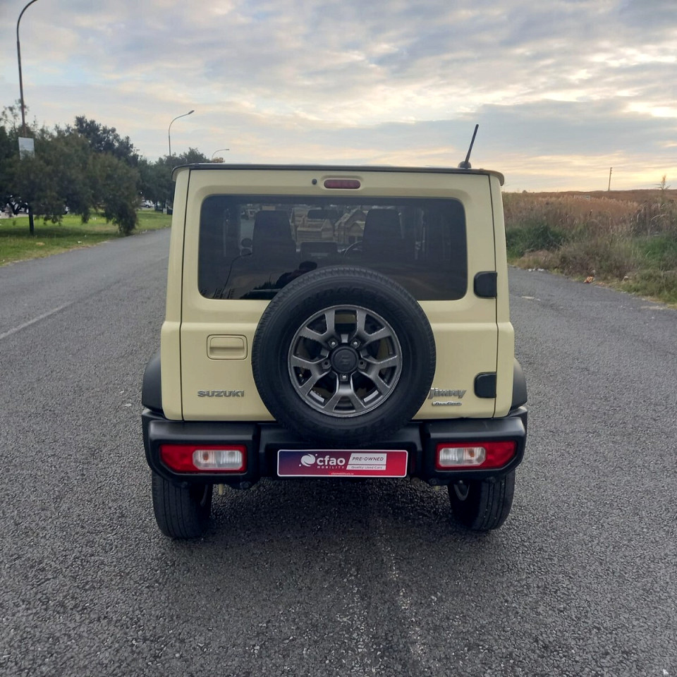 Photo 5 of 23