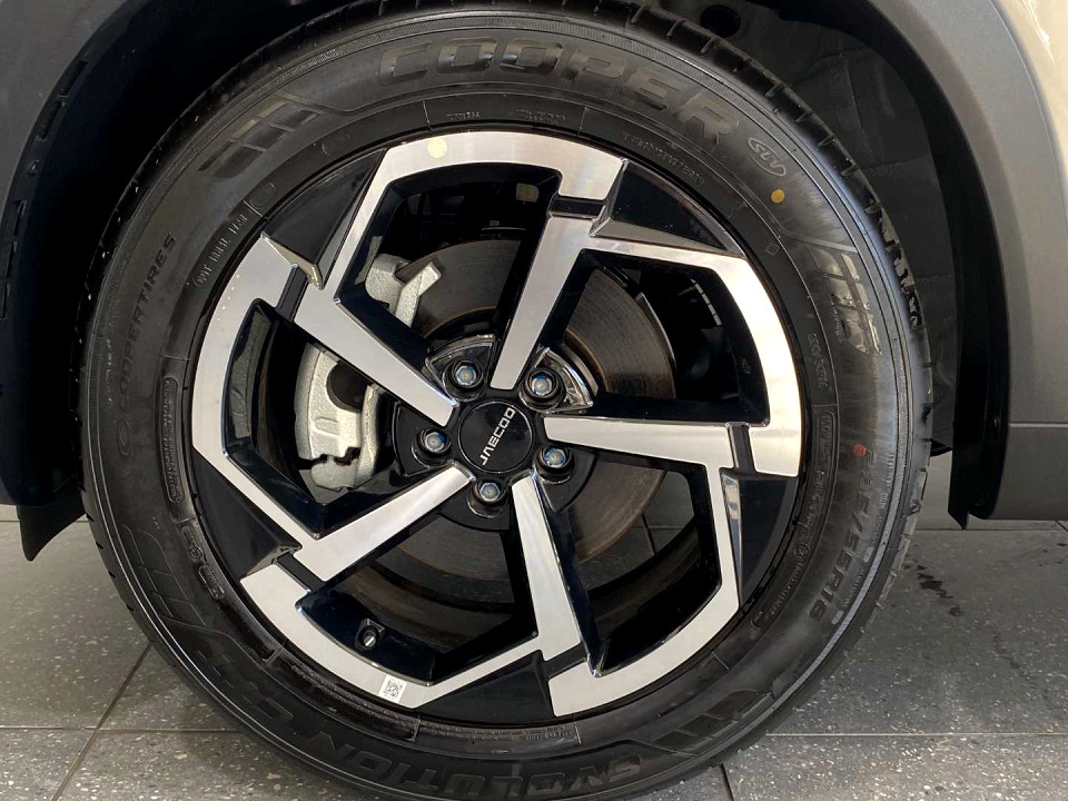Photo 19 of 20