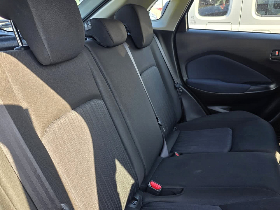 Photo 16 of 20
