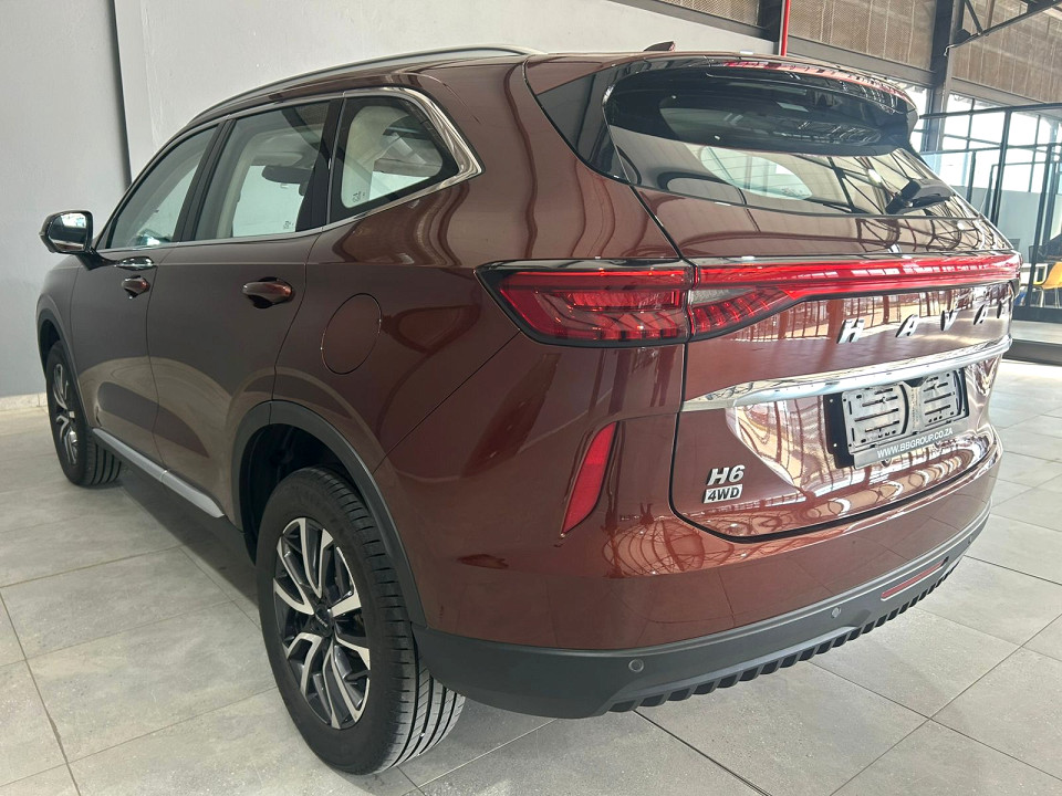 Photo 9 of 9