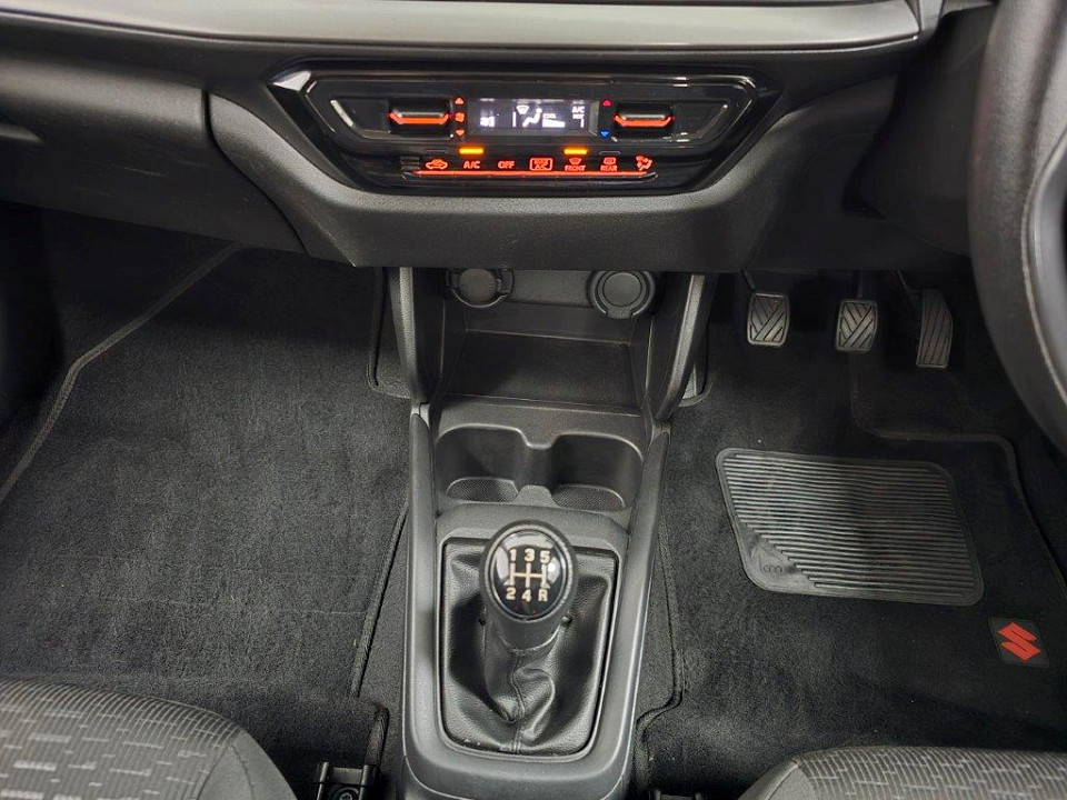 Photo 15 of 17