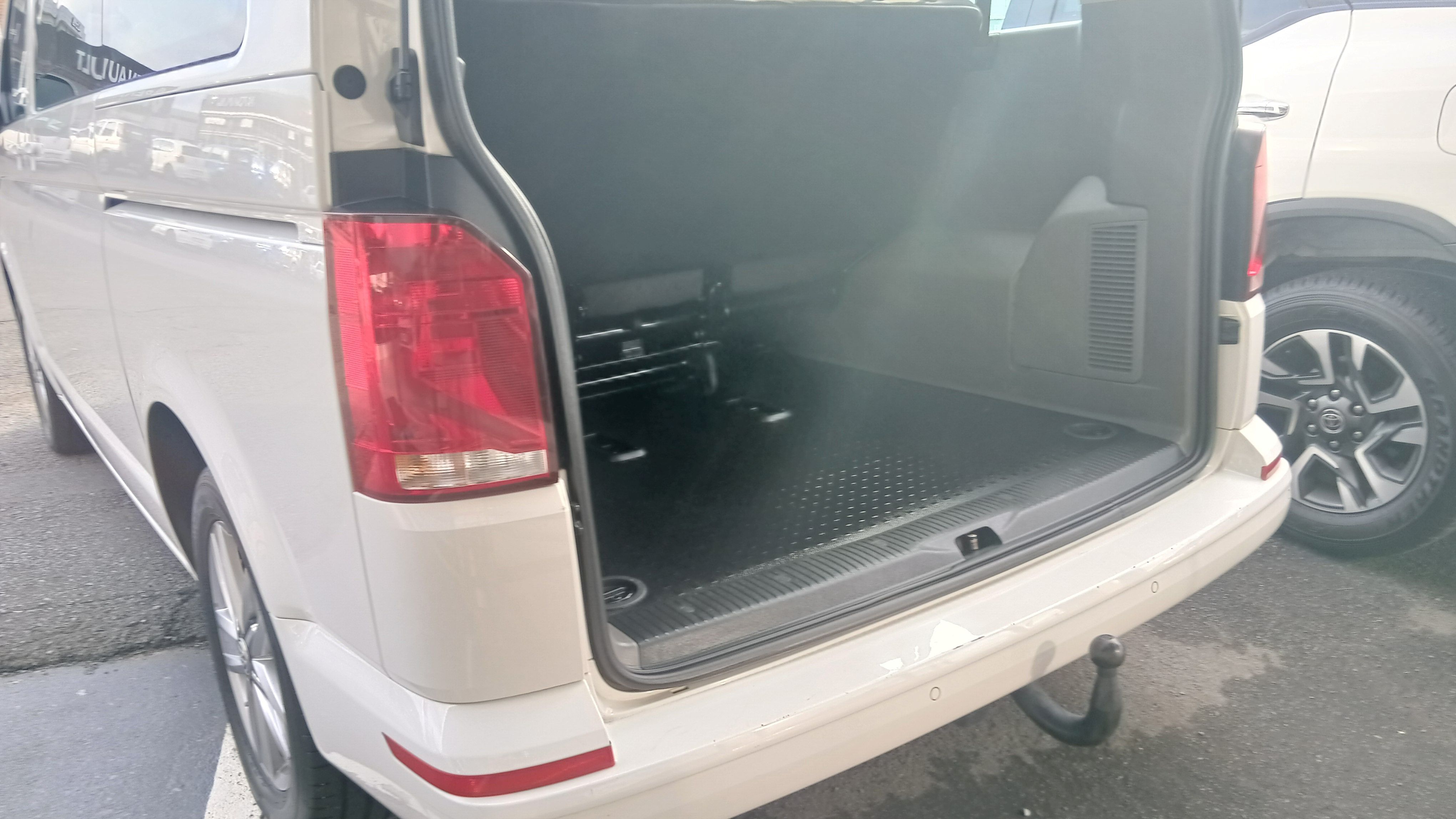 Photo 20 of 23